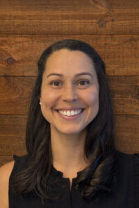 dre-mercedes-lopez-chiropractor-aylmer